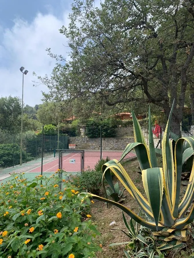 Villaggio Colombo V6 Andora 0*,  Italy